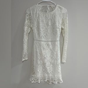 Rosedress ivory dress size M (juniors)